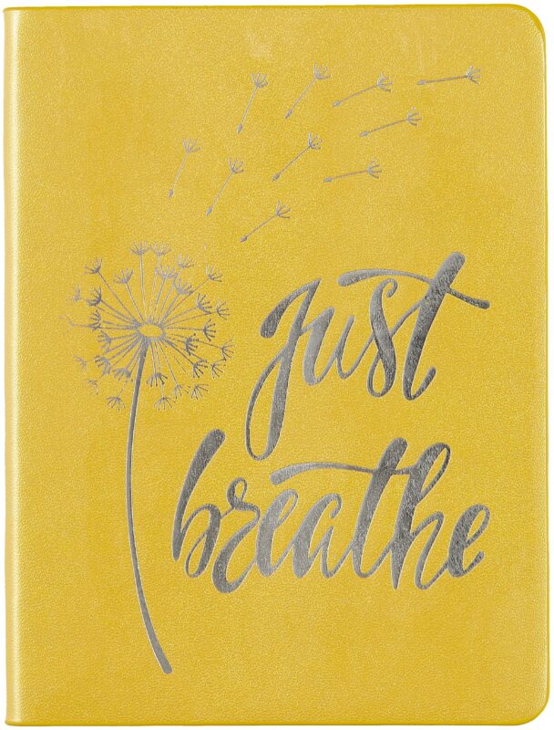 Записная книжка А6 64л лин. "PEARL. Желтый" иск.кожа, эфф.перламутра, тиснен.фольгой, тонир.торцы, ляссе