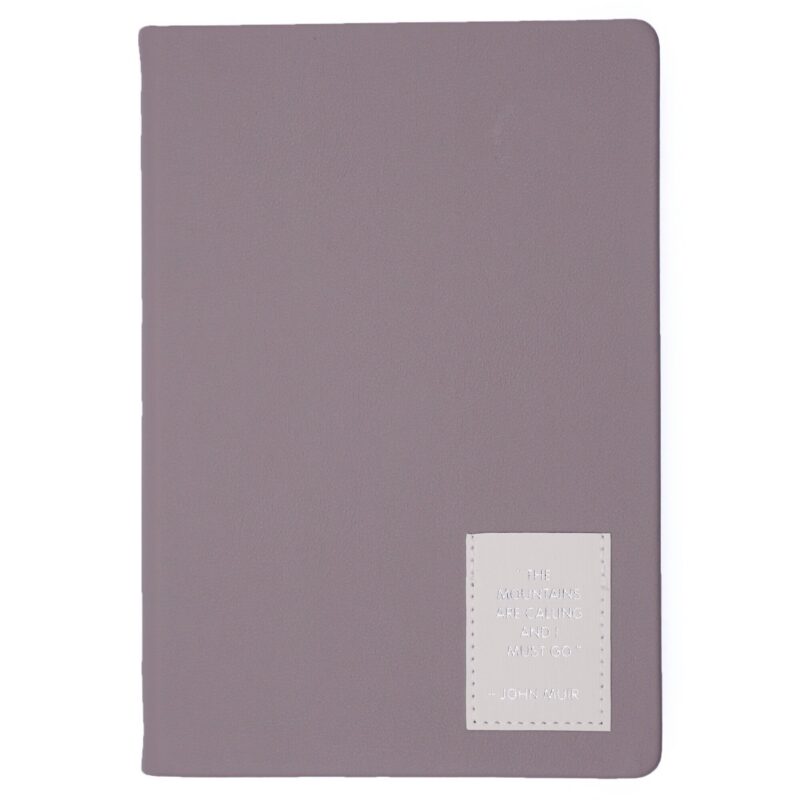 Ежедневник недат. А5 152л "NUANCES" эустома, 7Б, иск.кожа, тв.переплет, тонир.блок, нашивка с тисн.фольгой, скругл.углы, ляссе, инд.уп