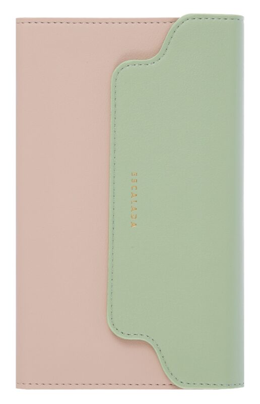 Ежедневник недат. А6+ 120л "Плезир" беж. и зеленый, кожзам, тв.переплет, тисн.фольгой, закругл.углы, офсет, справ.мат-лы, ляссе, инд.уп