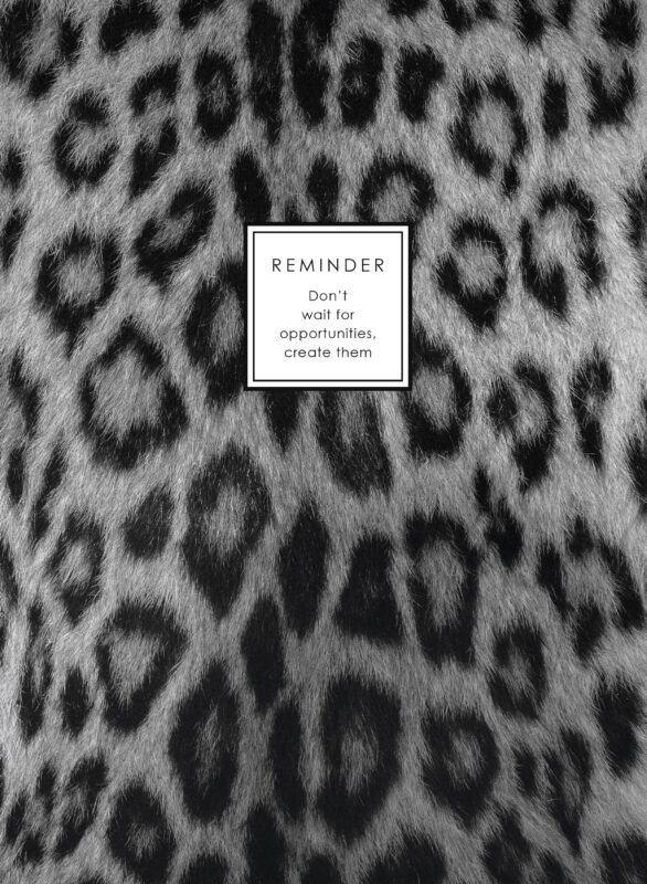 Книга для записей А4 100л кл. "FANTASY. Снежный барс" 7БЦ, глянц.лам, сшитый блок, офсет